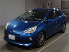 Photo of the vehicle Toyota Aqua