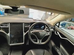 Photo of the vehicle Tesla Model S