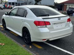 Photo of the vehicle Subaru Legacy