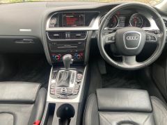 Photo of the vehicle Audi A5