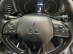 Photo of the vehicle Mitsubishi Outlander