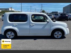 Photo of the vehicle Nissan Cube