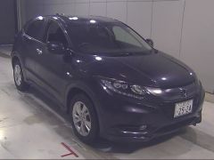 Photo of the vehicle Honda Vezel