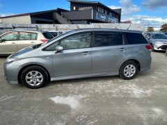 Photo of the vehicle Toyota Wish