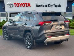 Photo of the vehicle Toyota RAV4