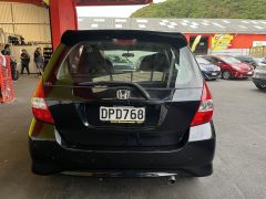 Photo of the vehicle Honda Jazz