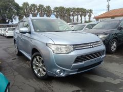 Photo of the vehicle Mitsubishi Outlander