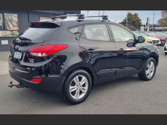 Photo of the vehicle Hyundai ix35