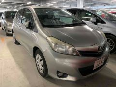 Photo of the vehicle Toyota Vitz