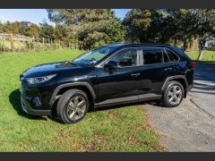 Photo of the vehicle Toyota RAV4