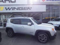 Photo of the vehicle Jeep Renegade