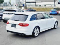 Photo of the vehicle Audi A4