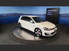 Photo of the vehicle Volkswagen Golf