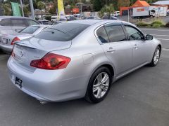 Photo of the vehicle Nissan Skyline