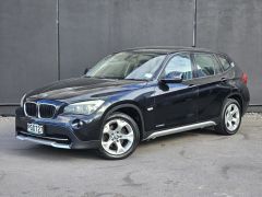 Photo of the vehicle BMW X1