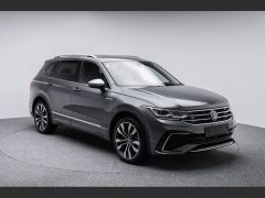 Photo of the vehicle Volkswagen Tiguan