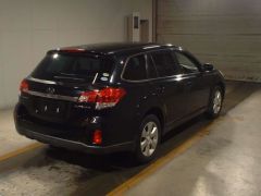 Photo of the vehicle Subaru Outback