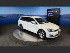 Photo of the vehicle Volkswagen Golf