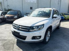 Photo of the vehicle Volkswagen Tiguan