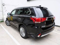 Photo of the vehicle Mitsubishi Outlander