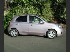 Photo of the vehicle Nissan March