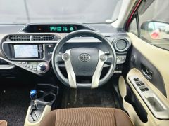 Photo of the vehicle Toyota Aqua