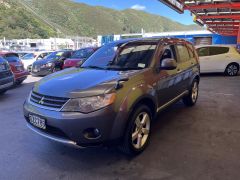 Photo of the vehicle Mitsubishi Outlander