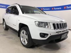 Photo of the vehicle Jeep Compass