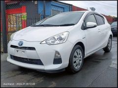 Photo of the vehicle Toyota Aqua