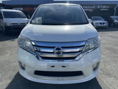 Photo of the vehicle Nissan Serena