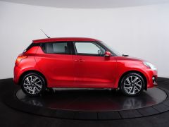 Photo of the vehicle Suzuki Swift