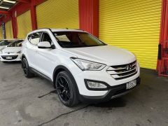 Photo of the vehicle Hyundai Santa Fe