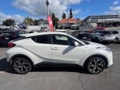 Photo of the vehicle Toyota C-HR