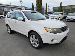 Photo of the vehicle Mitsubishi Outlander