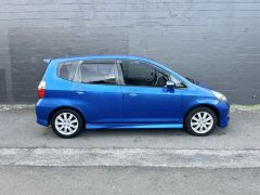 Photo of the vehicle Honda Fit