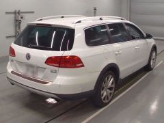 Photo of the vehicle Volkswagen Passat