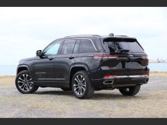 Photo of the vehicle Jeep Grand Cherokee