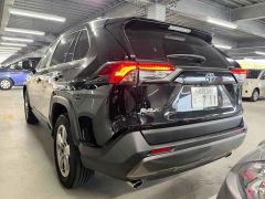 Photo of the vehicle Toyota RAV4