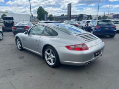 Photo of the vehicle Porsche 911