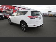 Photo of the vehicle Toyota RAV4