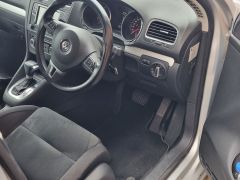 Photo of the vehicle Volkswagen Golf GTI