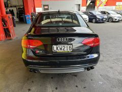 Photo of the vehicle Audi S4