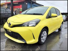 Photo of the vehicle Toyota Vitz