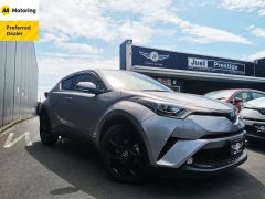 Photo of the vehicle Toyota C-HR