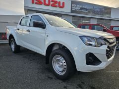 Photo of the vehicle Isuzu D-Max