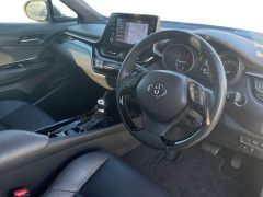 Photo of the vehicle Toyota C-HR