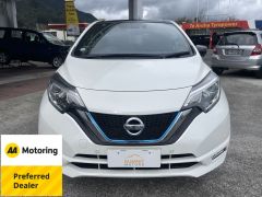 Photo of the vehicle Nissan Note