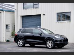 Photo of the vehicle Porsche Cayenne