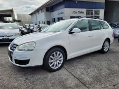 Photo of the vehicle Volkswagen Golf