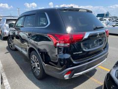 Photo of the vehicle Mitsubishi Outlander